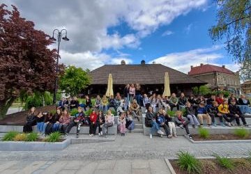 Wycieczka uczniów kl. 4-8 do Świnnej Poręby i Suchej Beskidzkiej