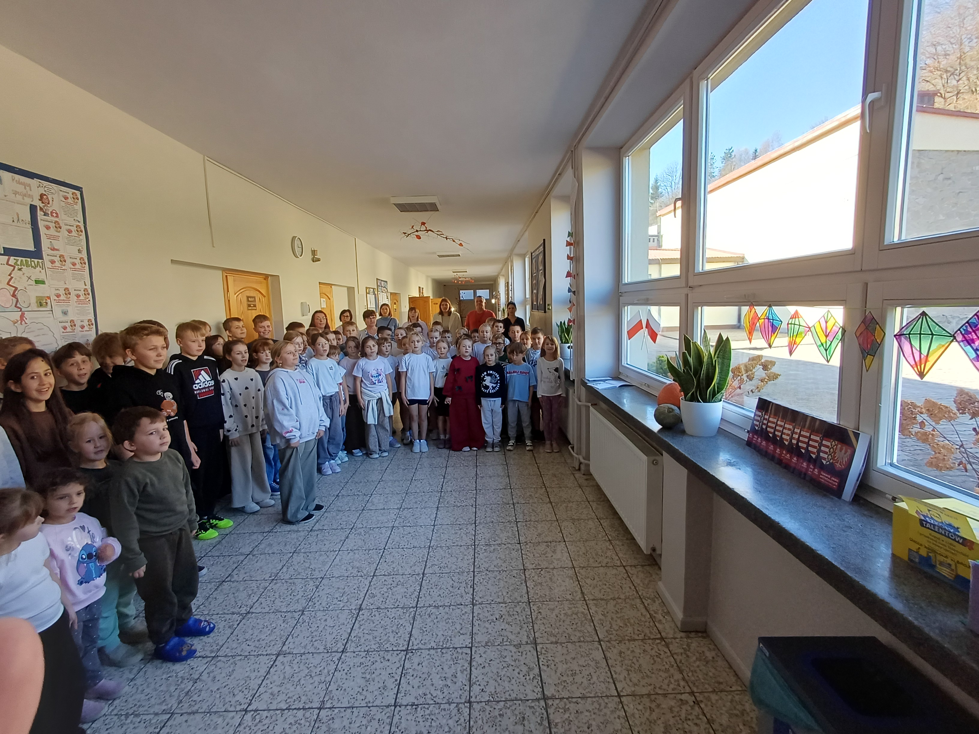 Akcja „Szkoła do hymnu” 2025