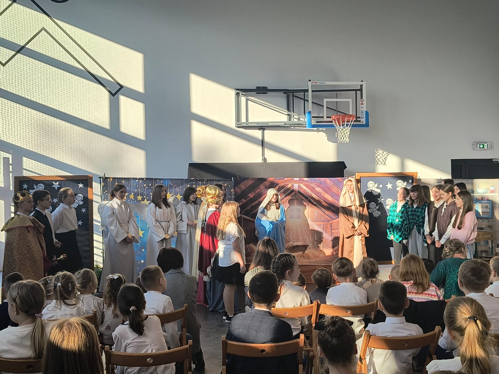 Wigilia szkolna wraz z jasełkami