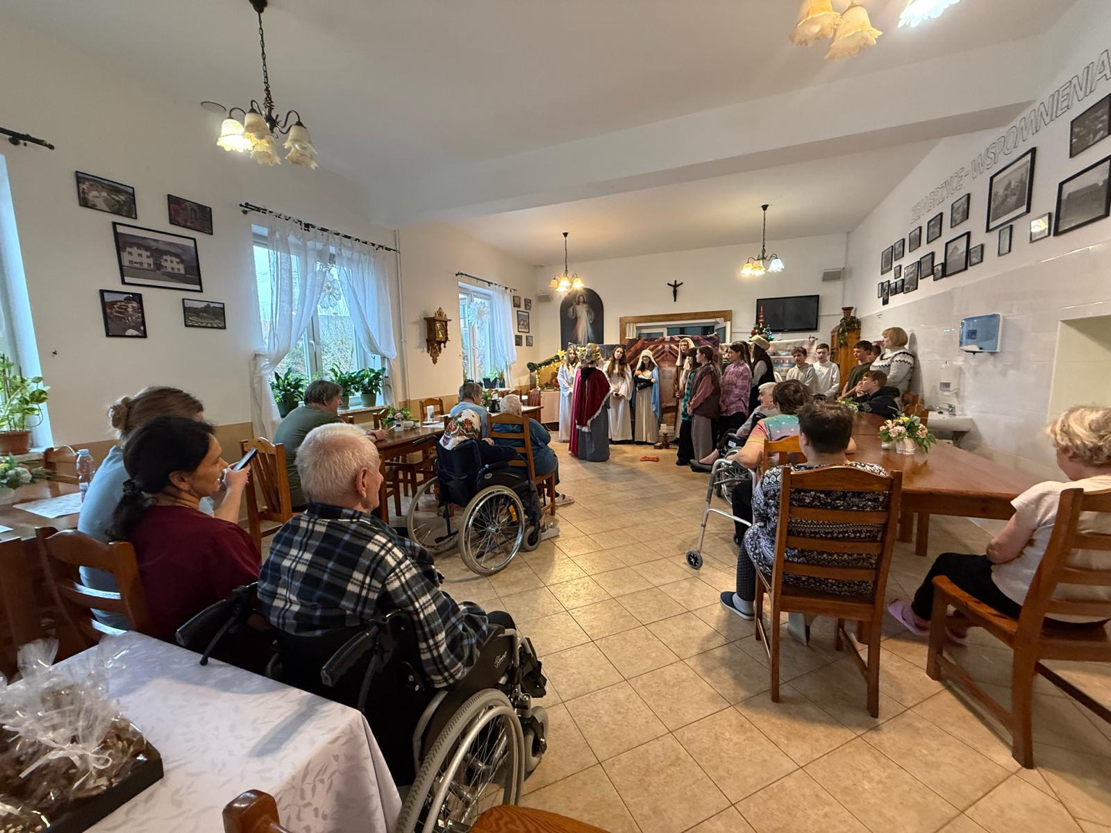Jasełka w Domu Wczasowo- Rehabilitacyjnym im. św. Brata Alberta Caritas Archidiecezji Krakowskiej w Zembrzycach