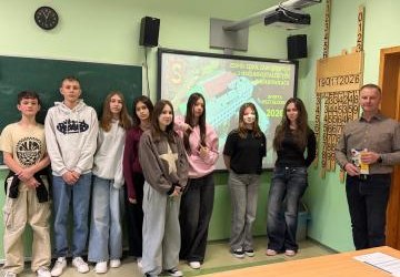 Spotkanie klasy VIII z przedstawicielem Zespołu Szkół Zawodowych i Ogólnokształcących w Sułkowicach