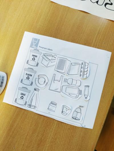 Wycinanka- segregacja odpadów.